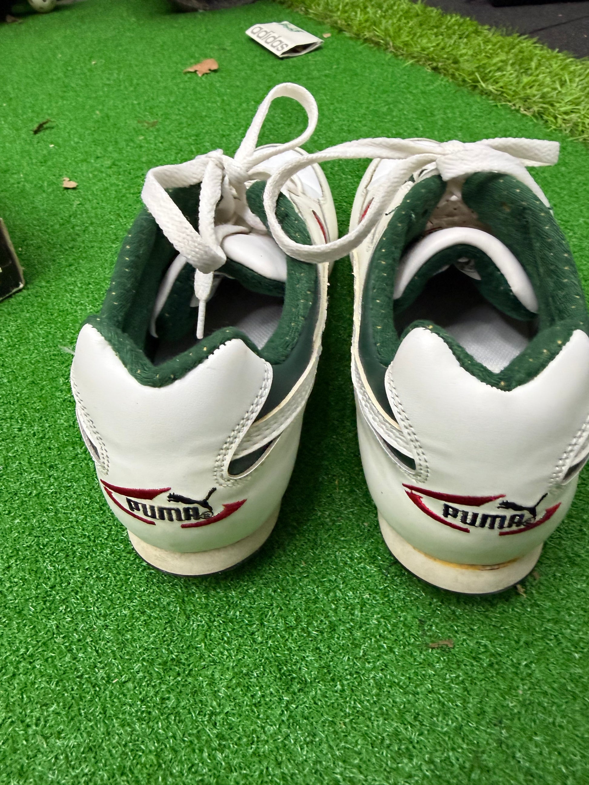 Vintage Puma Golf Shoes (8.5)
