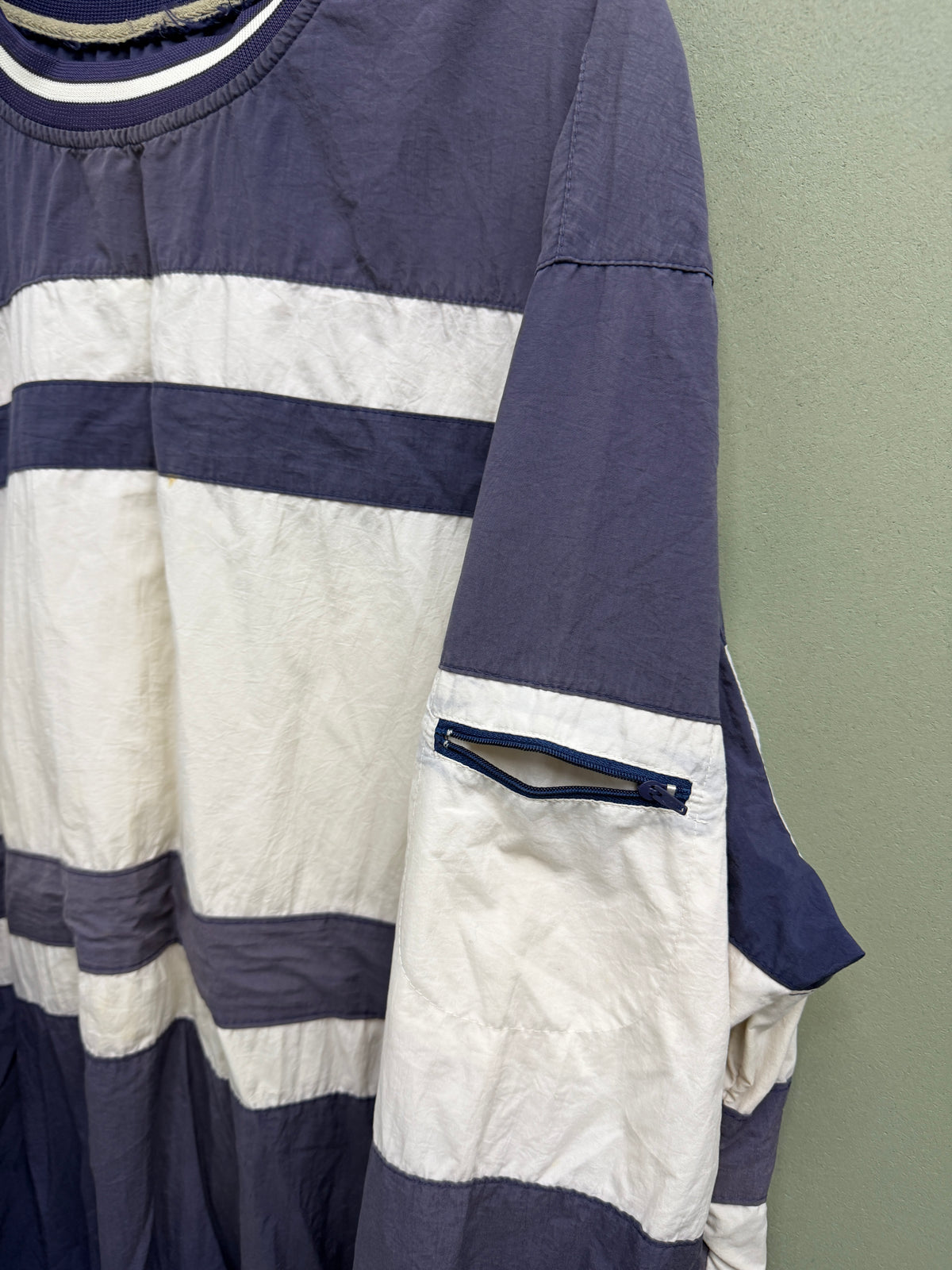 Vintage windbreaker XL