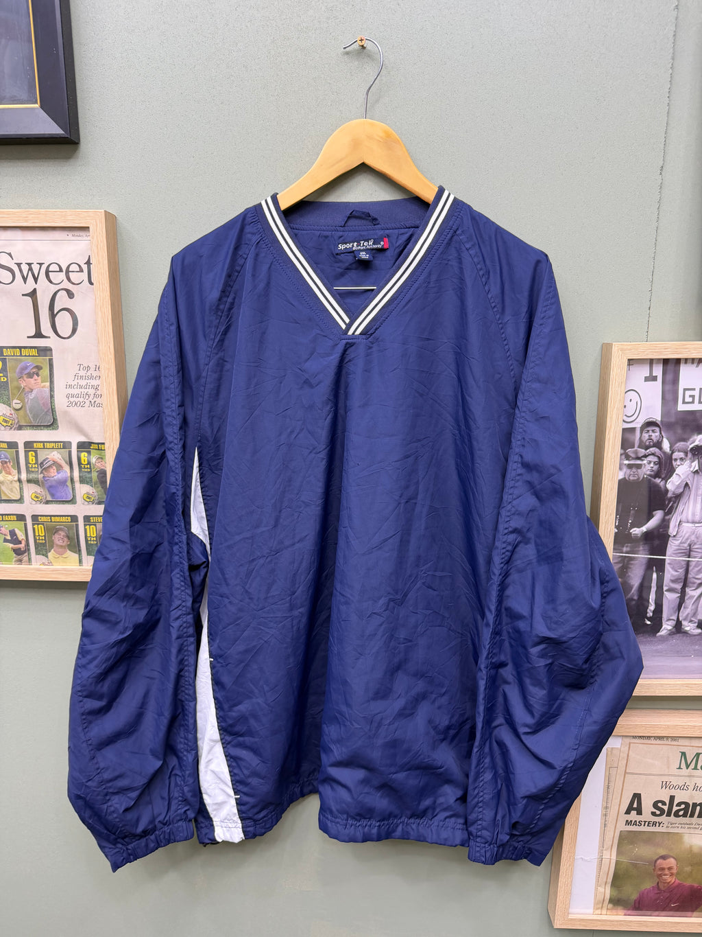Sport-tek Windbreaker XXL