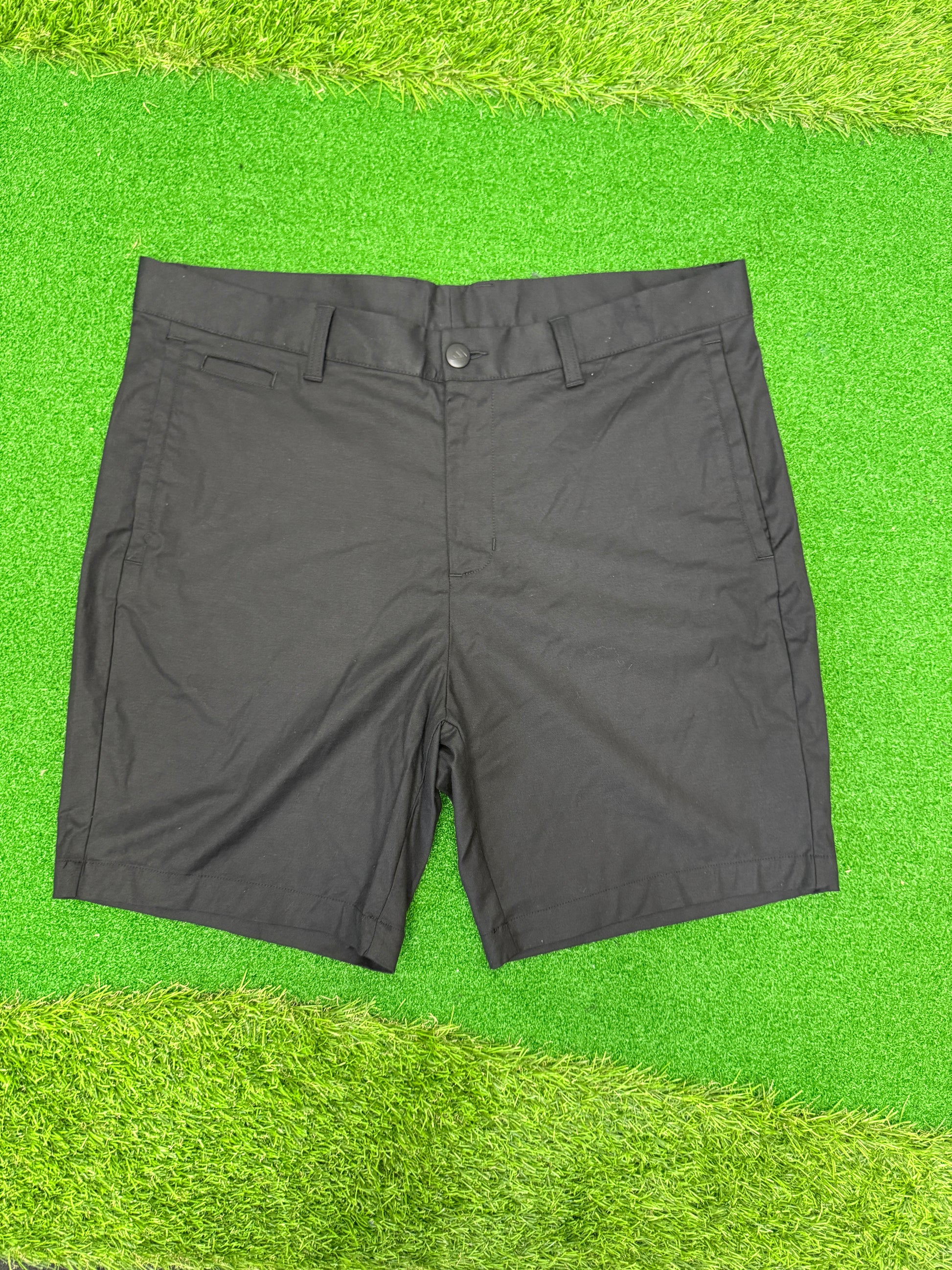 Adidas Shorts 32
