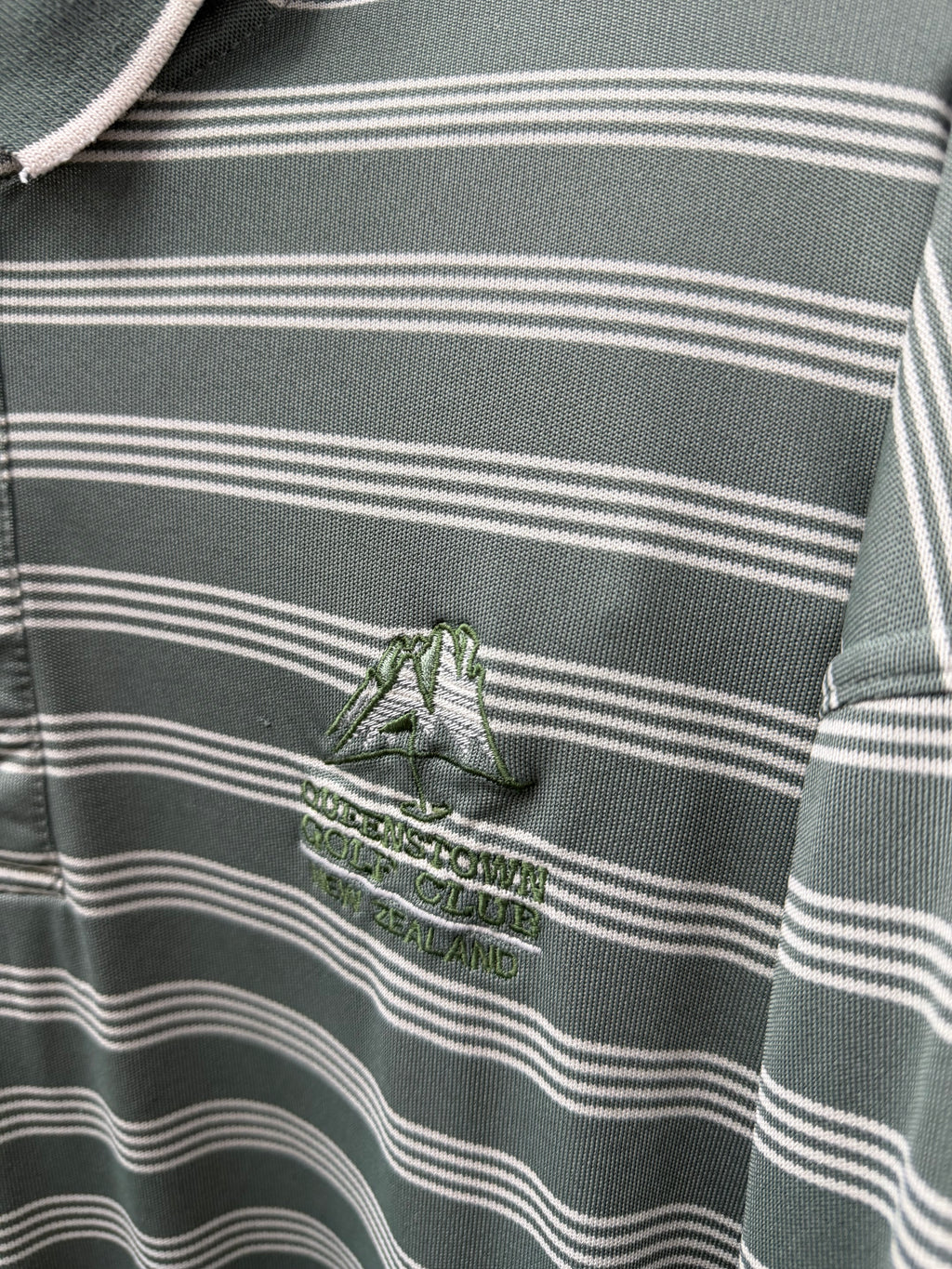 Vintage Queenstown GC polo XL