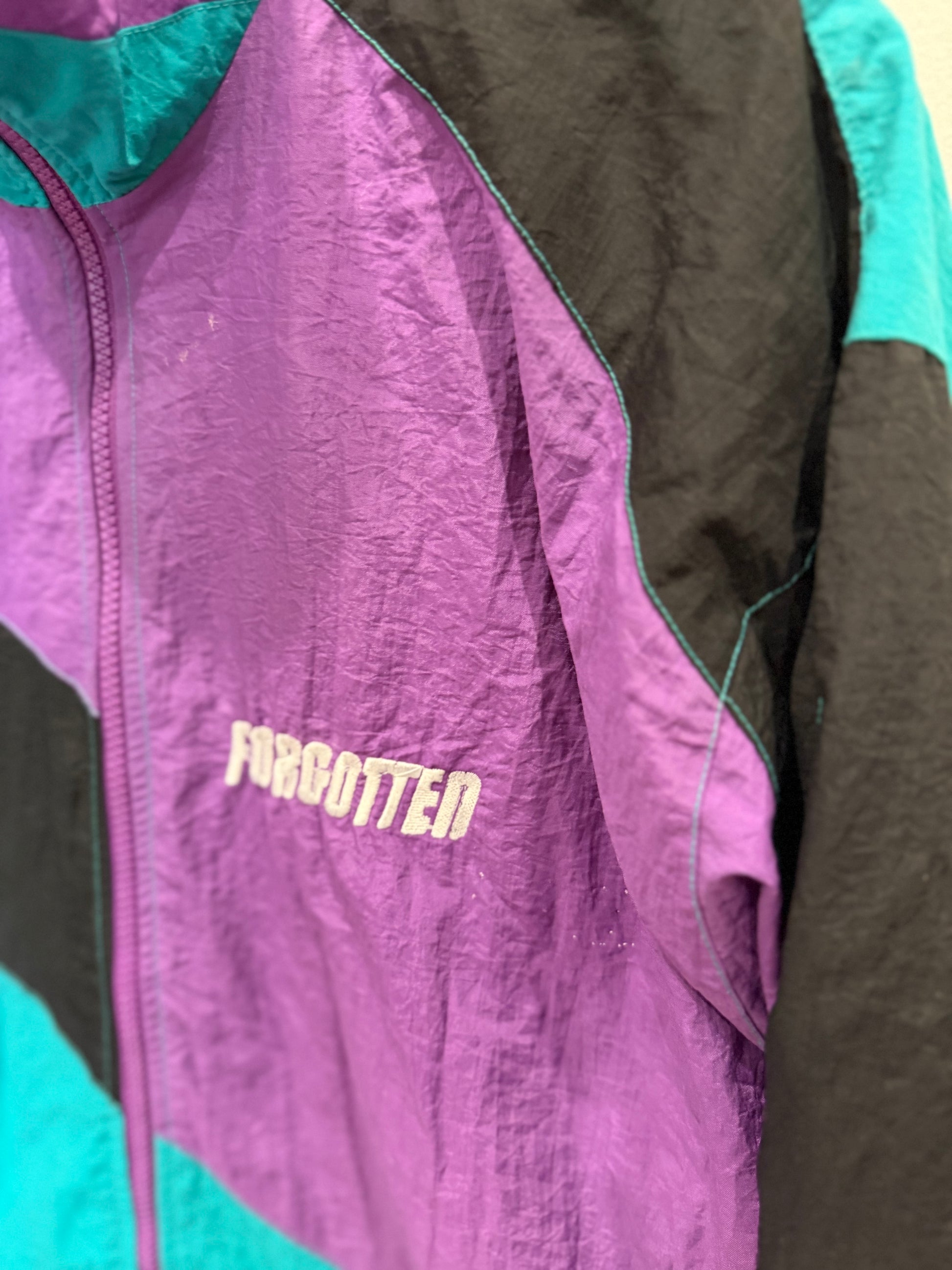 Forgotten Windbreaker L