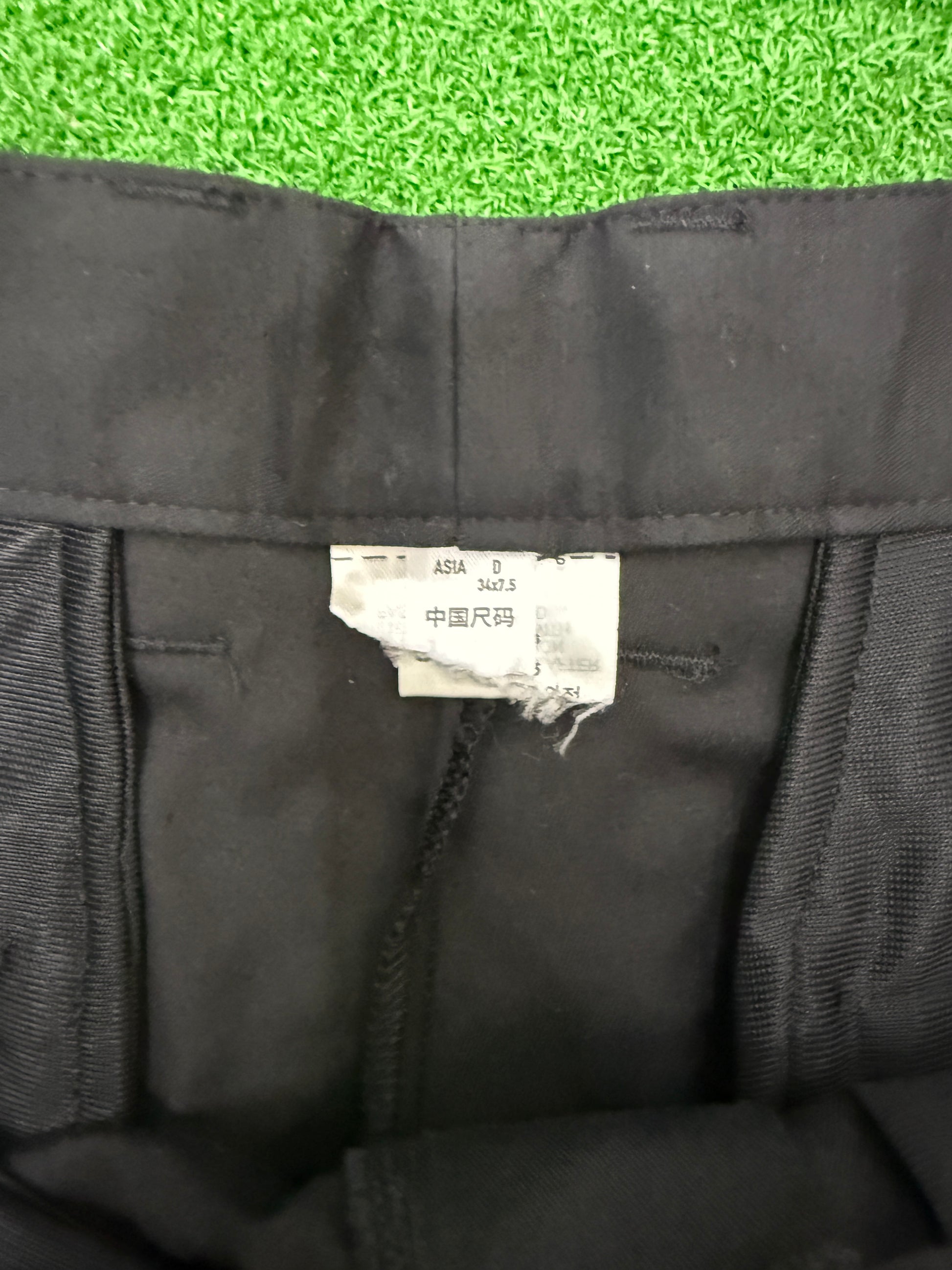 Adidas Shorts 32