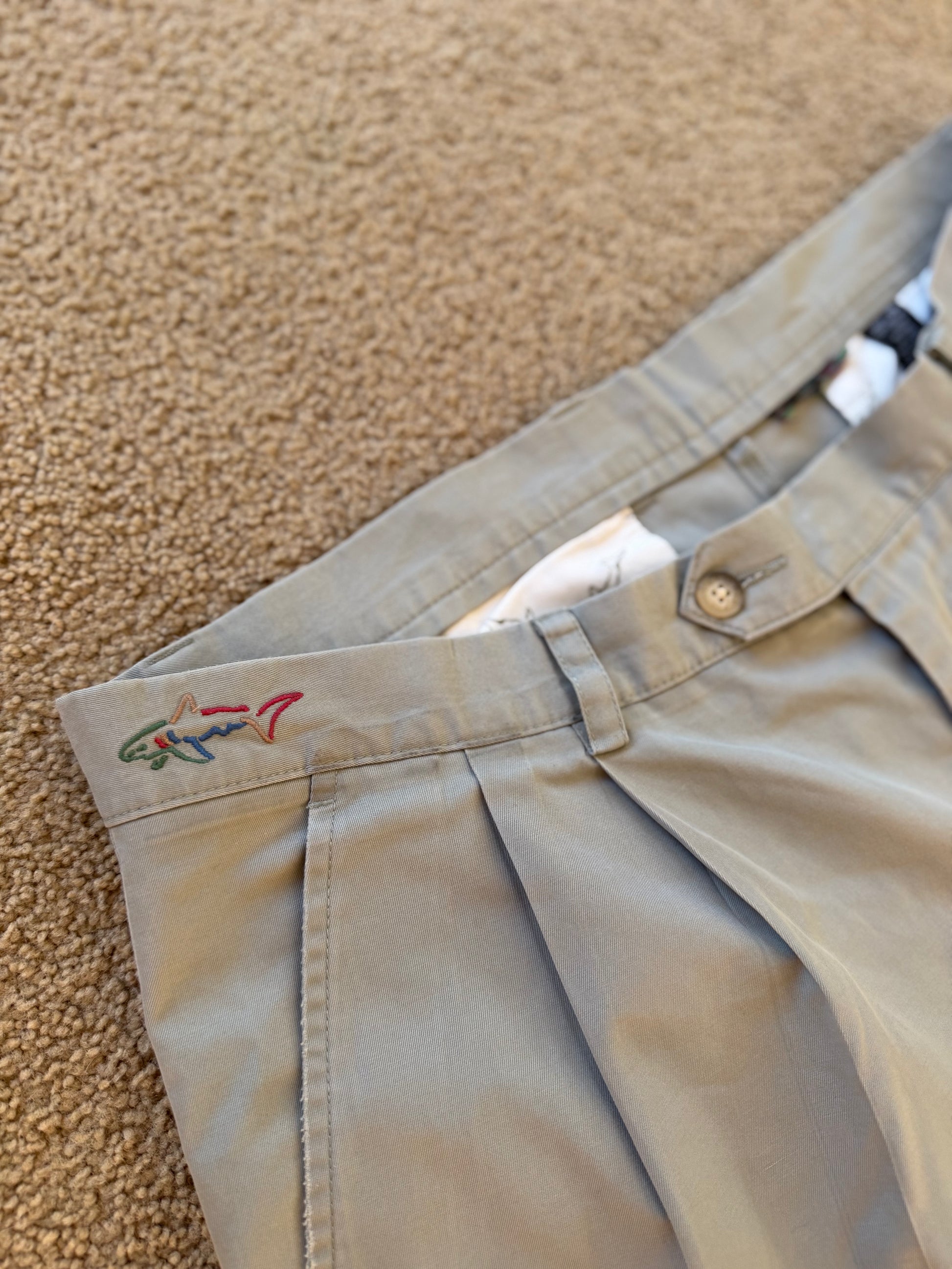 Baggy Pleated Norman Shorts 38