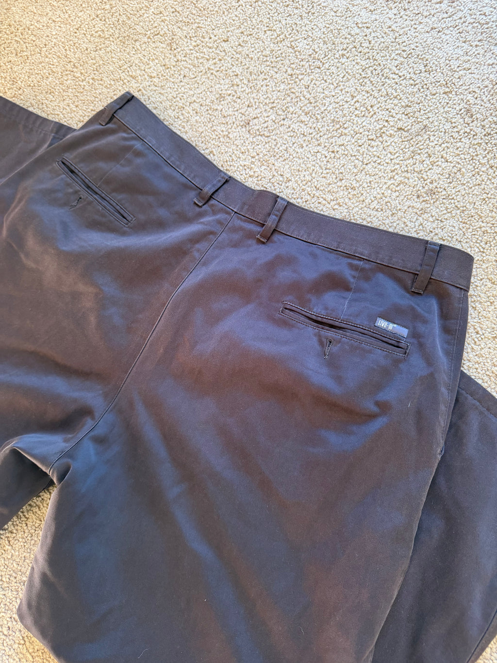 Baggy Brown Waxy pants 40